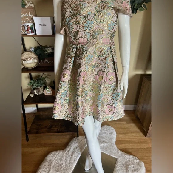 NWT Topshop Women’s Pastel & Gold Toned One Shoulder Dress SZ 6🌸✨ - Picture 6 of 16